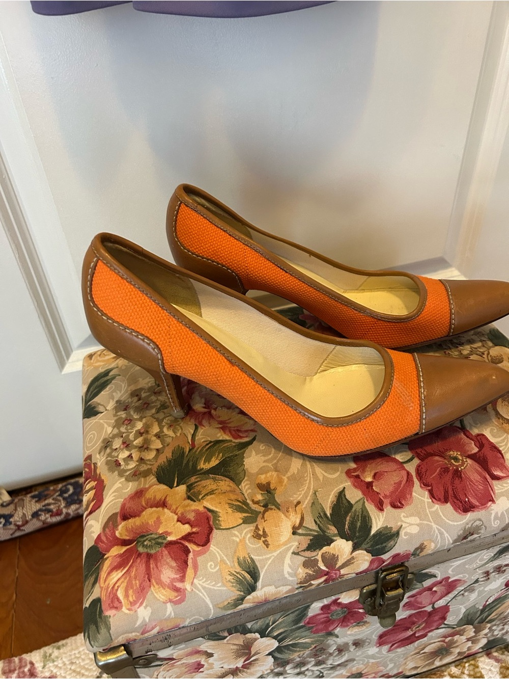 Prada Orange and Tan Pointed-Toe Pumps Vintage - Picture 2 of 10